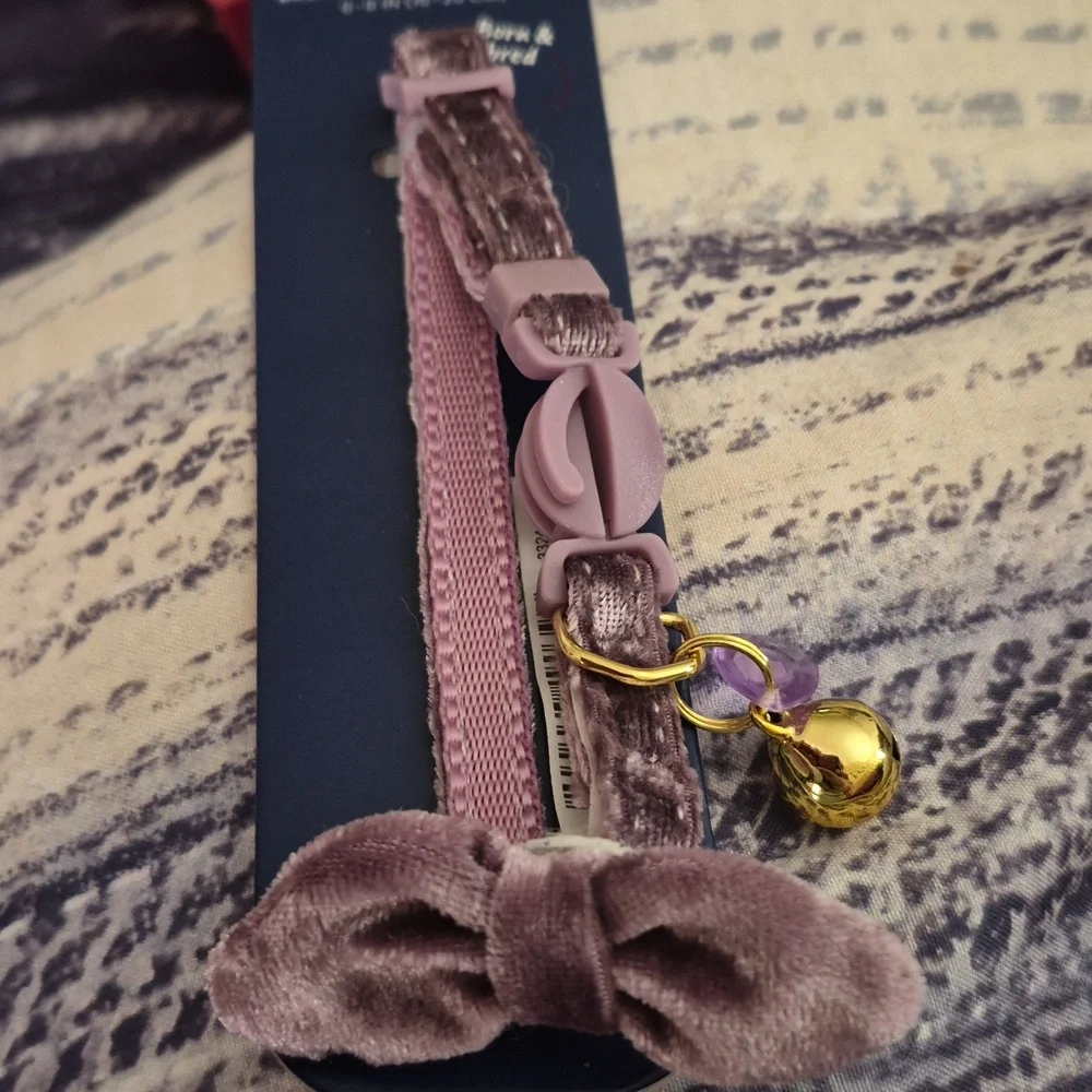 4 Pc Assorted Cat & Kitten Safety Collars w Bells  NEW